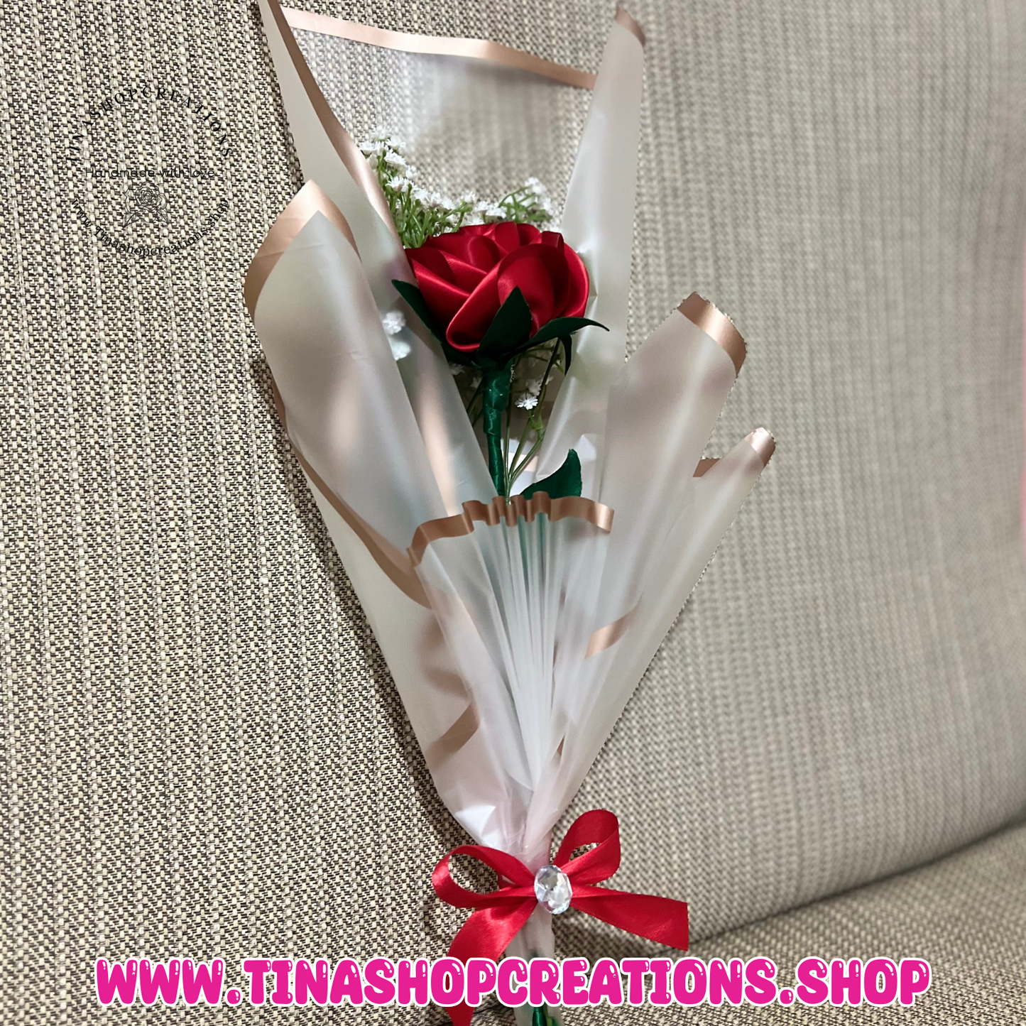 Elegante rosa eterna satinada, tallo de 15 pulgadas de largo, ideal para bodas, cumpleaños y ocasiones especiales